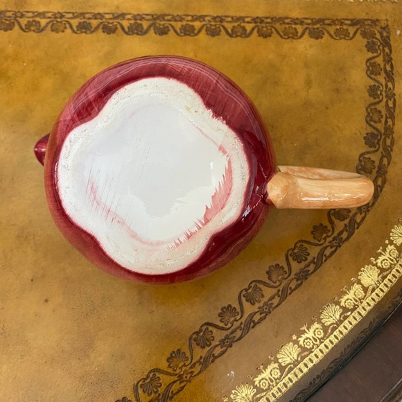 Handpainted Apple 16 ounce Pitcher - Picture 4 of 4